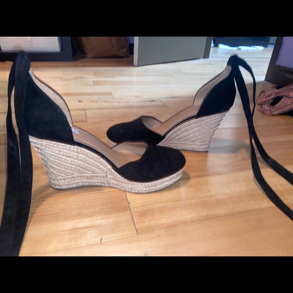 High heel shoes